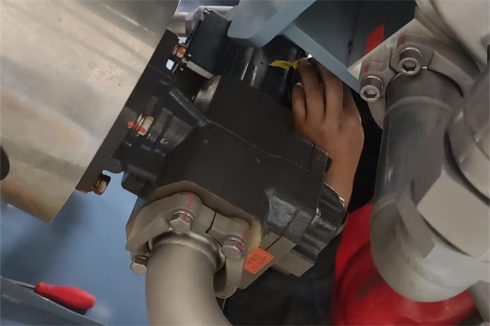 鋼廠油液在線監測系統